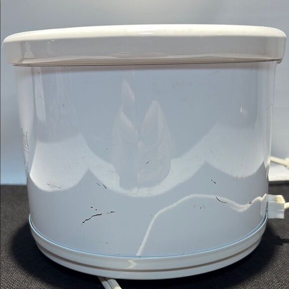 White Little Dipper Stoneware Slow Cooker - Picture 5 of 6